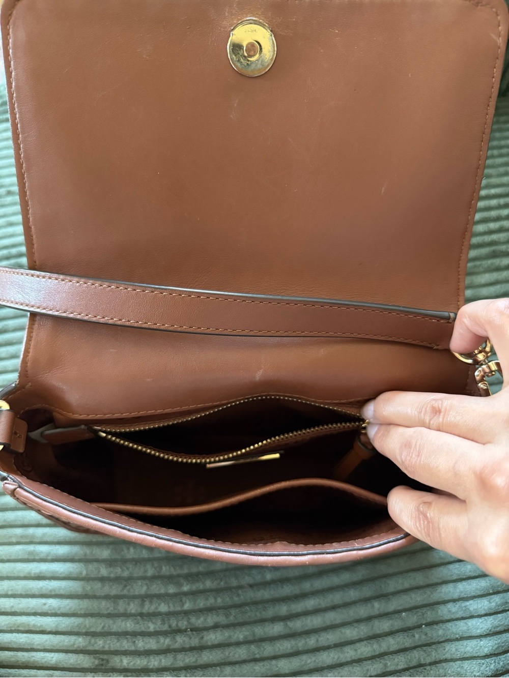 Tory Burch Woven Leather Crossbody Bag in Chestnut Brown | GUC - Picture 13 of 15